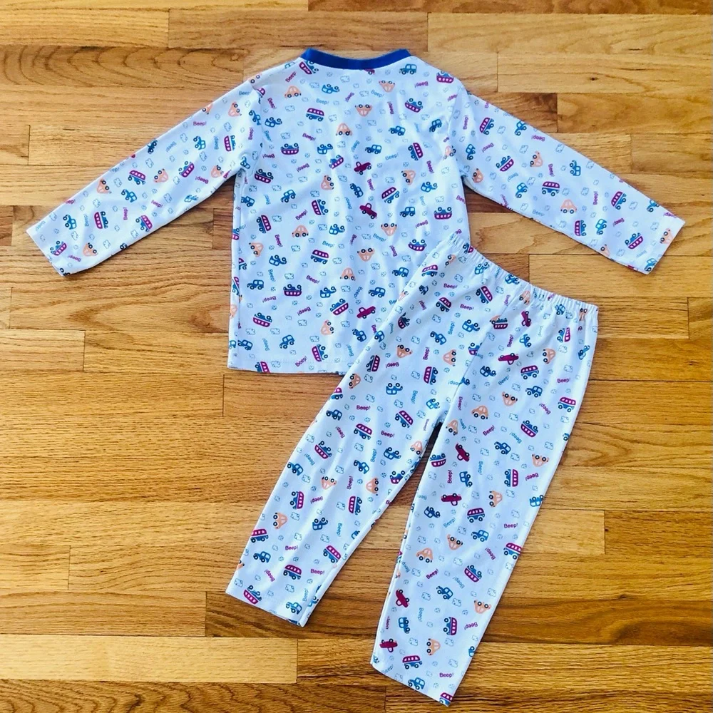 A set of 5 pairs kids pajamas - animal, vehicle & sport prints size 4